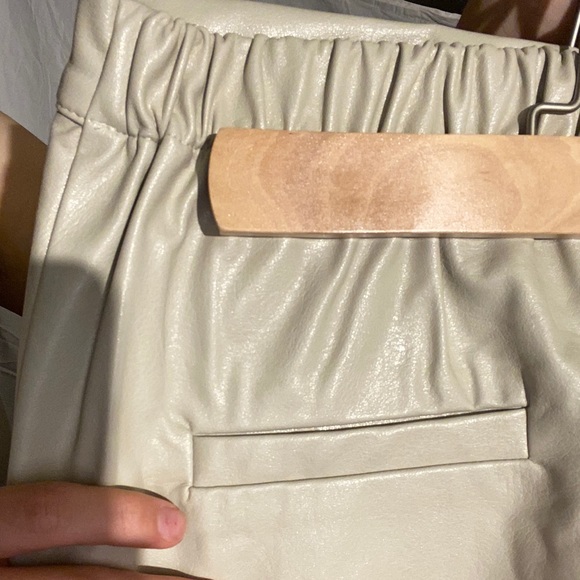 Beige Trousers Outlet Faux Leather pants - Picture 9 of 16